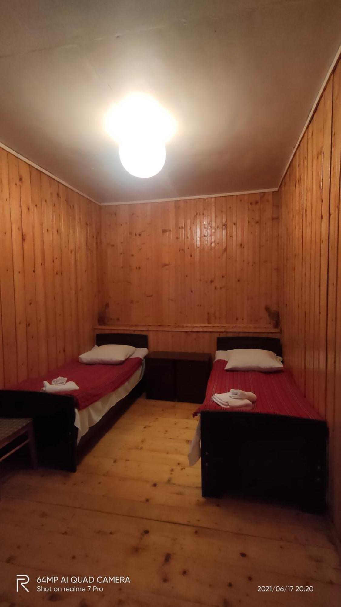 Hotel Shaulini à Kashveti Chambre photo